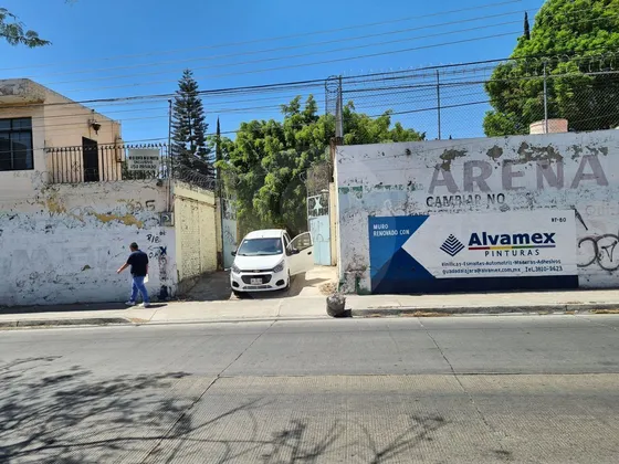 Terreno Comercial En Venta En Unidad Habitacional Los Arrayanes