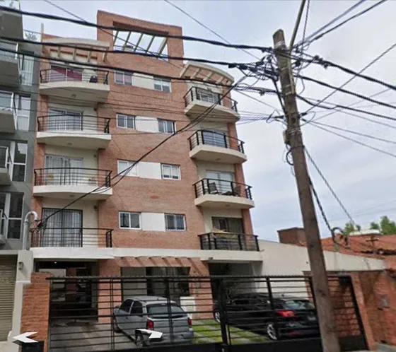 En Venta En El Palomar Espacio Cochera Que Se Encuentra En El Medio De Las Dos Torres F: 7028