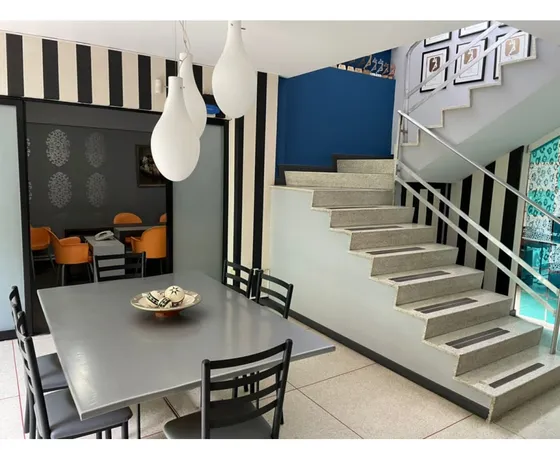 Se Vede Casa / 283m2 /4habt/ 4 Baños /3puestos / Sebucán