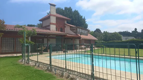 Gran Casa En Condominio En Limache