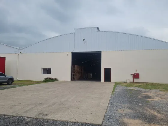 Excelente Nave Industrial 1500 M2