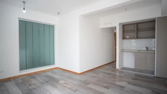 Venta De Oficina A Estrenar Av. Rivadavia - Haedo Sur Centro