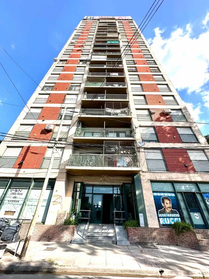 Depto En Alquiler Con Balcón En Ciudadela
