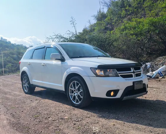 Dodge Journey 3.7 Gt 3.6 At