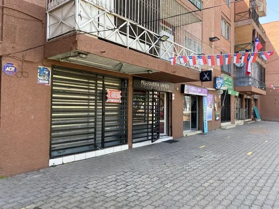 Local Comercial En Arriendo En Lo Prado