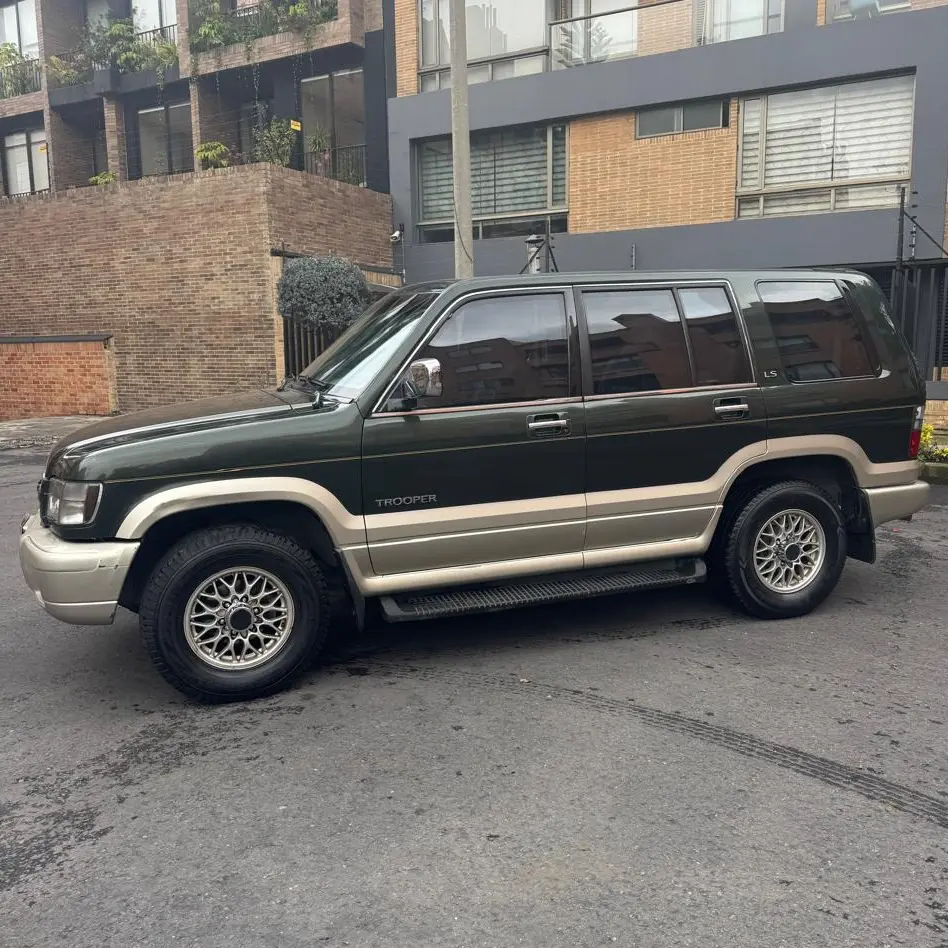 Chevrolet Trooper 3.2 960