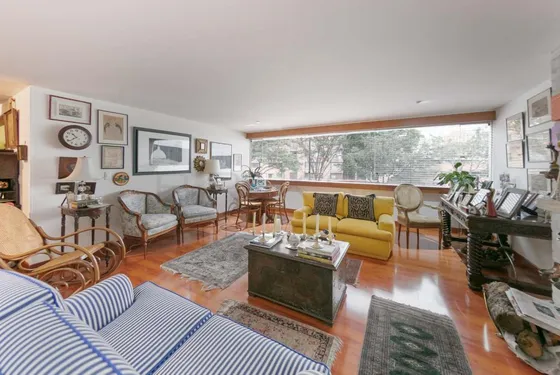 Apartamento En Venta En Los Rosales. Cod V3686