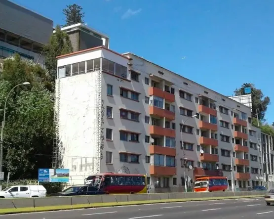 Caleta Portales, Edificio Antiguo  Frente Al Mar