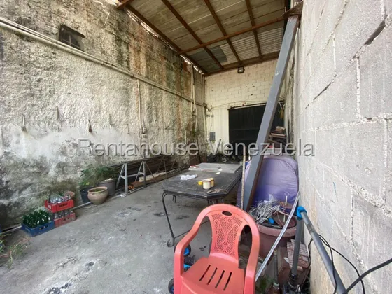 Dennymar, Alquila Espacioso Terreeno Ideal Para Cualquier Actividad Comercial Ubicado En El Centro De Barquisimeto B5a21941                                                                             