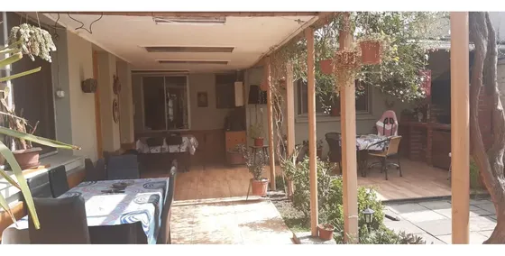 Vende Preciosa Y Amplia Propiedad - Munizaga & Asociados