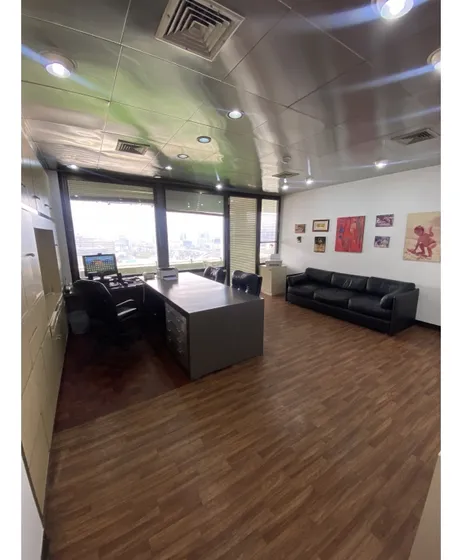 Alquilo Oficina 257m2 Chacao 4310