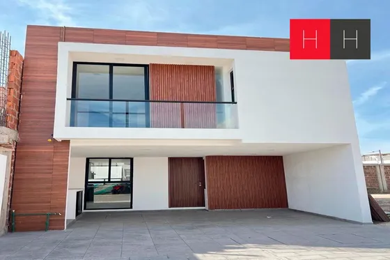 Casa En Venta En Cuautlancingo