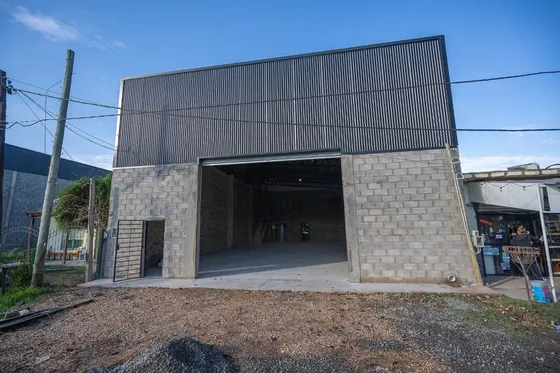 Venta Galpon 310 Mts Gral Rodriguez Colectora 