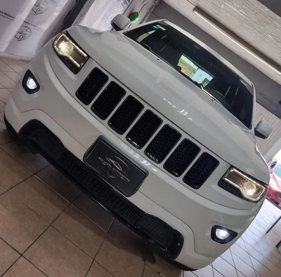 Jeep Grand Cherokee 3.6 Limited Lujo V6 4x2 At