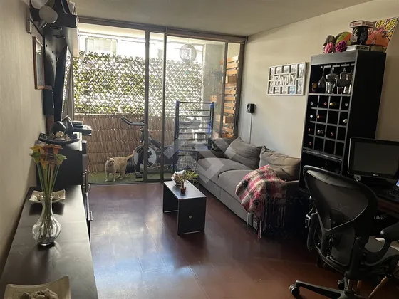 Departamento En Venta De 2 Dorm. En Santiago
