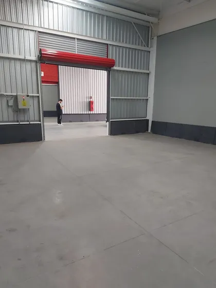 Arriendo Bodega En Concep. Arauco 143,60 M2 - 27,28 Uf + Iva