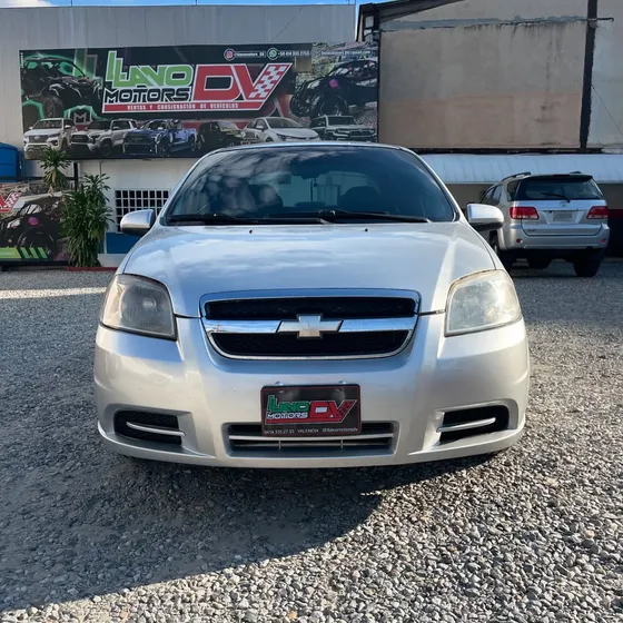 Chevrolet Aveo Lt Con Gas