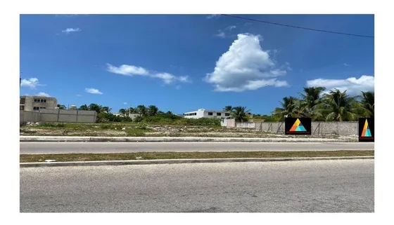 Grandiosos Lotes En Boulevard Turístico De Yucalpetén.