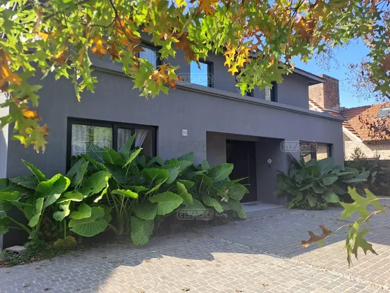 Casa Chalet  En Alquiler En Santa Rita, San Isidro, G.b.a. Zona Norte