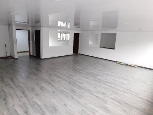 Oficinas En Arriendo Chico Norte 462-84