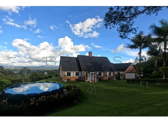 Finca En Venta En Llanogrande. Cod V50862