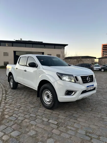 Nissan Frontier 2.3 S Cd 4x2 Mt