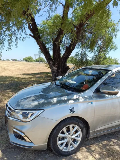 Mg 5 1.5 Excite Mt