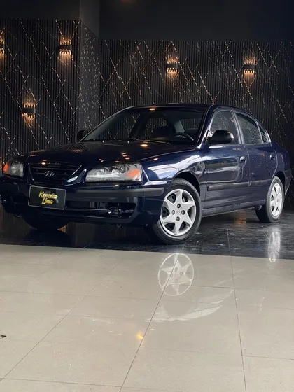 Hyundai Elantra 4x2