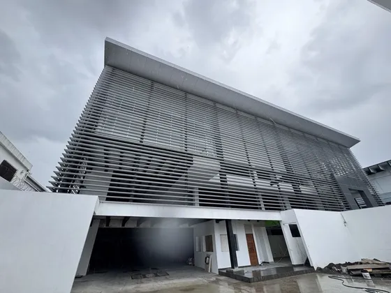 Edificio Oficina Alquiler Luperon, Santo Domingo Oeste