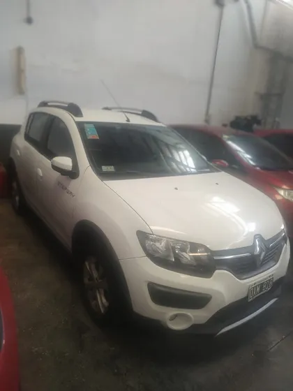 Renault Sandero Stepway 1.6 Privilege Nav 105cv