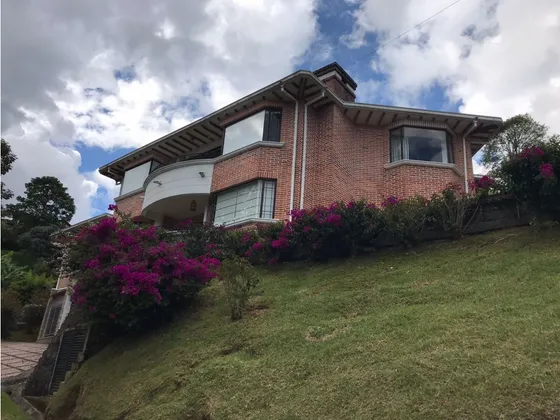 Casa En Arriendo En El Retiro Sector La Fe