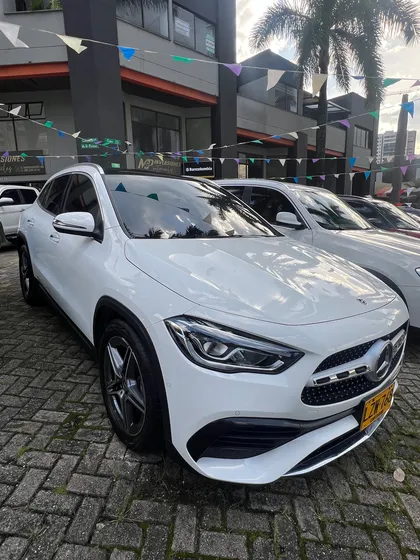 Mercedes-benz Clase Gla 1.3t Amg Line