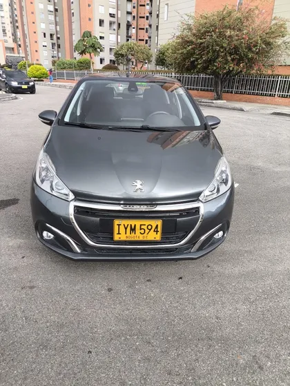 Peugeot 208 1.6 Allure