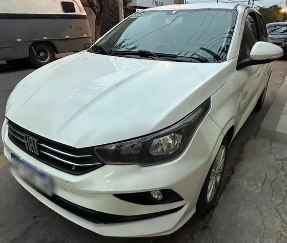 Fiat Cronos 1.3 Drive Mt