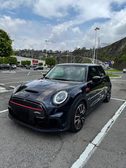 Mini John Cooper Works Iconic Jcw