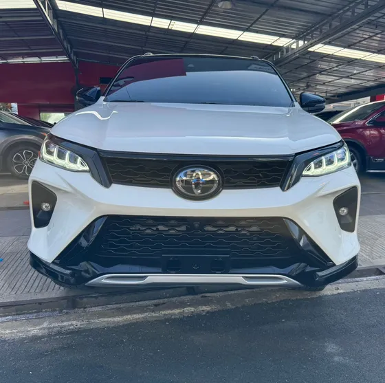 Toyota Fortuner Diamante Versión Americana