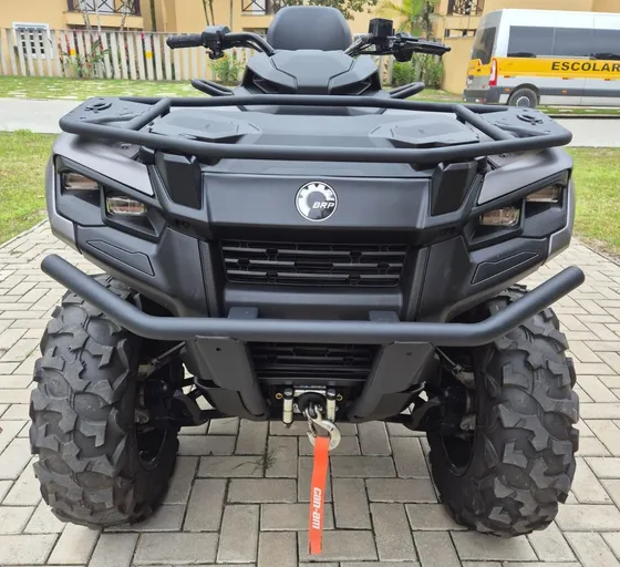 Quadriciclo Atv Outlander Max Xt 700