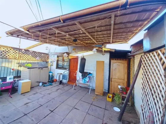Casa En Venta De 3 Dormitorios - Maipú