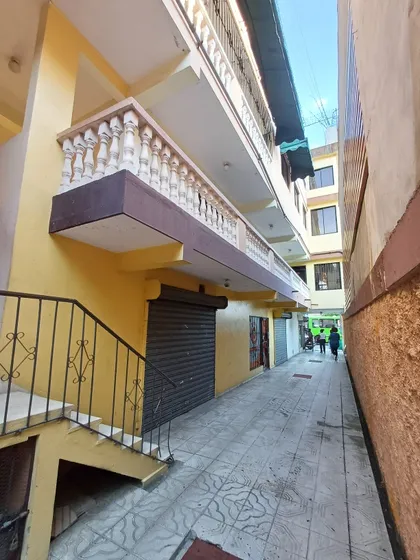 Vendo Plaza Comercial En La Rómulo Betancourt Bella Vista Ju