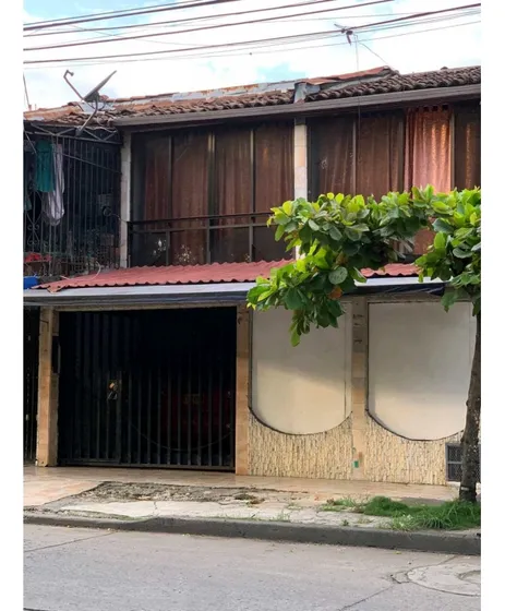 Vendo Casa En El Norte De Cali Barrio Plazas Verdes Vehicular