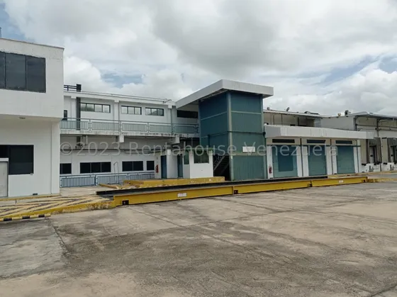 En Venta Planta Industrial De Productos Maquinaria Galpones Tecnologia De Primera Laboratorio De Calidad La Victoria Carga Descarga Gandolas Estef 25-14259
