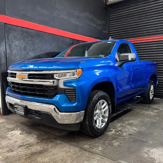 Chevrolet Cheyenne 5.3 Cab Reg Lt 4x4 At