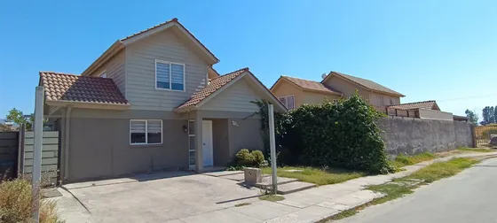 Arriendo Gran Casa En Lampa
