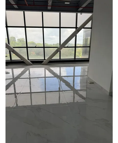 Alquiler/venta Oficina 70 M2 Recién Remodelada En La Lagunita