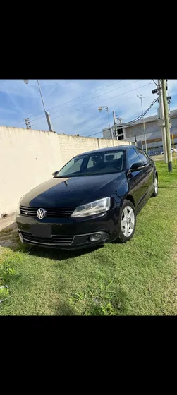 Volkswagen Vento 2.5 Luxury 170cv