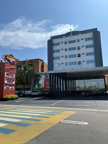 Hotel En Venta Tucacas Morrocoy.