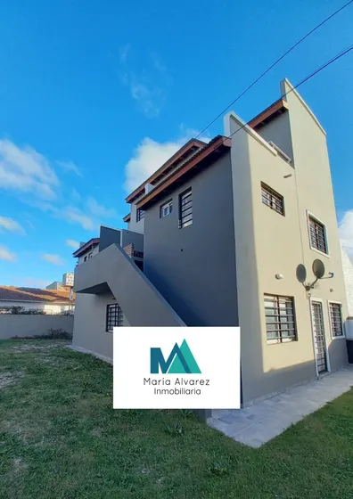 Venta Departamento En Mar Del Tuyu, A Metros Del Mar, Calle 57 Nro. 76, La Costa
