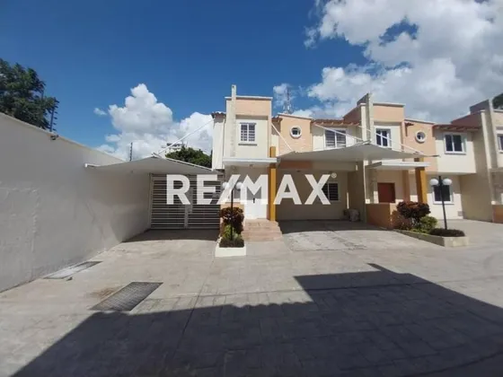  Venta Townhouse Barrio Sucre Conjunto Residencial Casa De Campo Ii