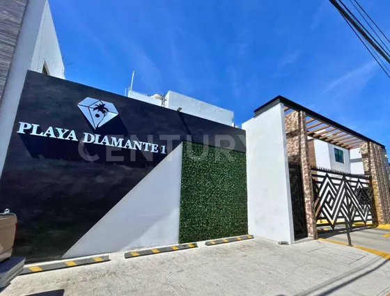 Casa En Renta En Privada Playa Diamante, Infonavit Playa, Mazatlán Sinaloa.