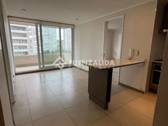 Arriendo Mariposa En Costa De Montemar 2d2b1e1b. Concón.